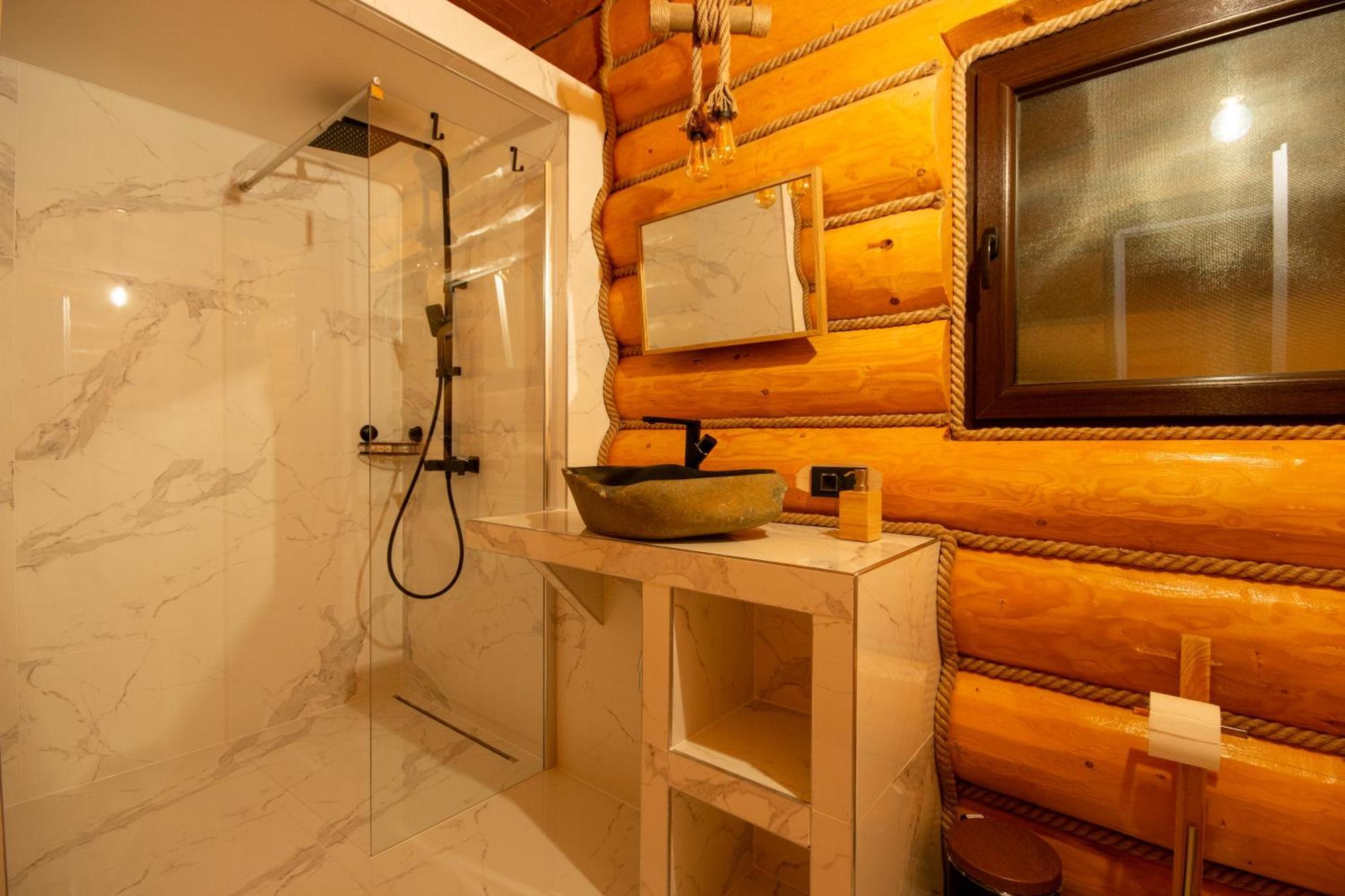 Domeniul Nordului Bucovlna Hotel Vama  Ngoại thất bức ảnh